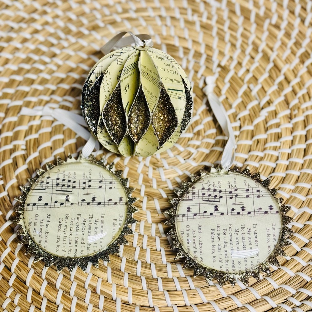 Pottery Barn 3 Pc Music Notes German Glitter Glass Domed Christmas Ornaments